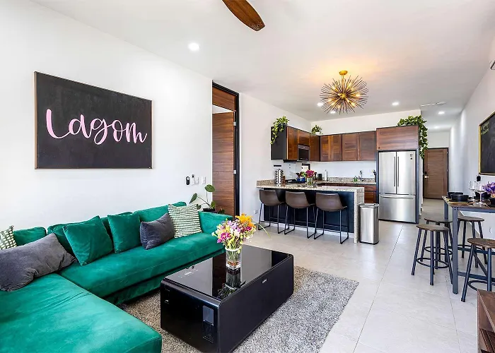 Amazing 2br With Rooftop Pool - Bbq Holiday home *